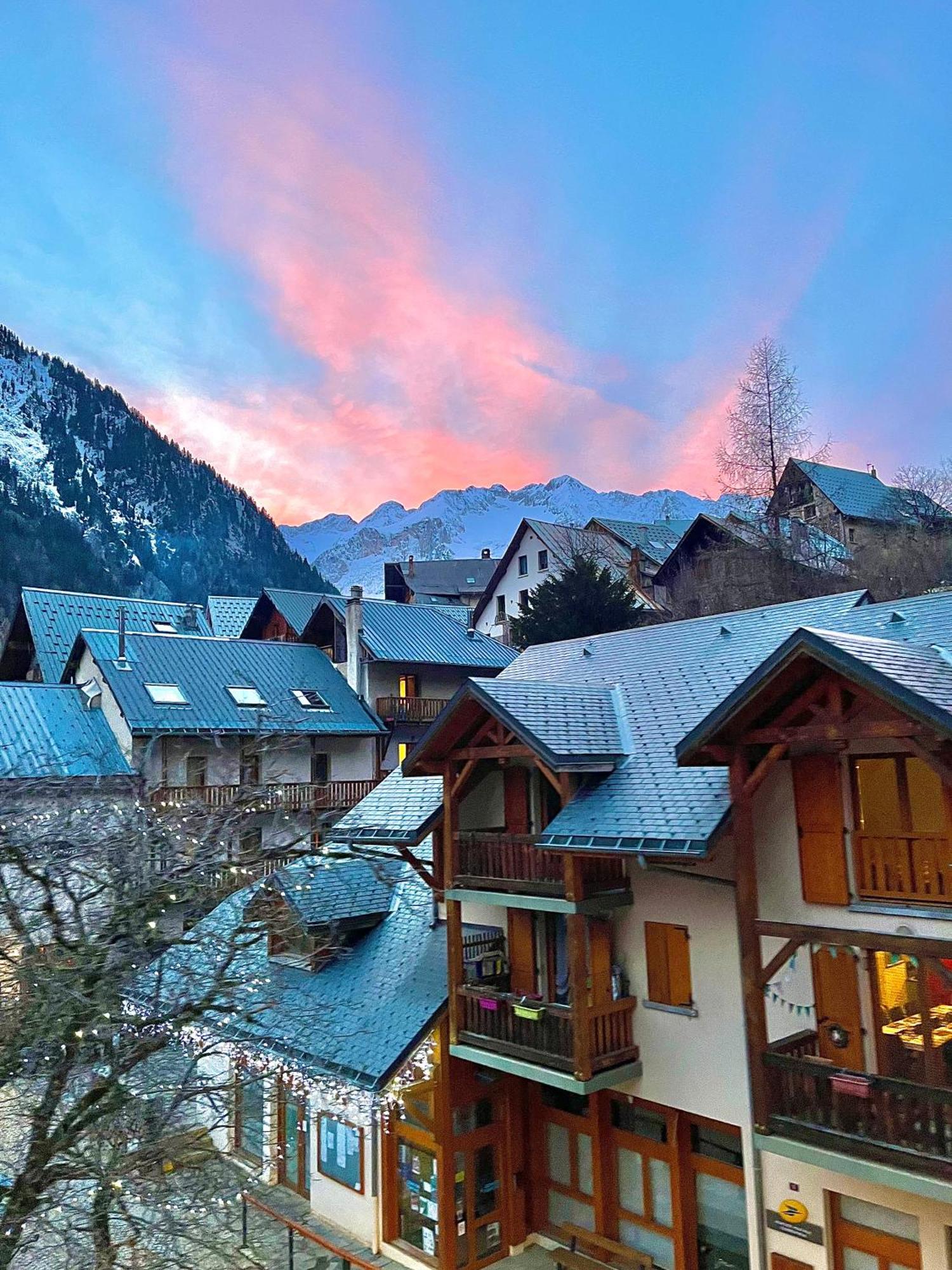 La Petite Cascade, Venosc - Les 2 Alpes Apartment Exterior photo